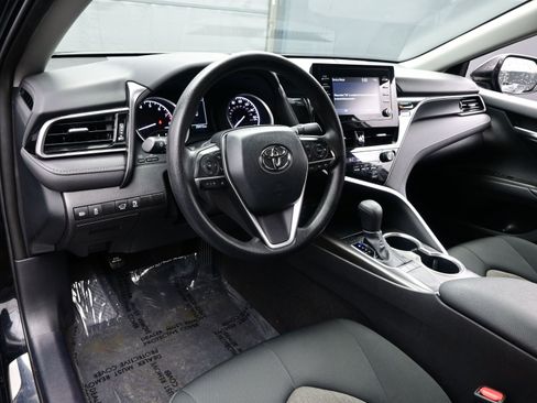 Used 2024 Toyota Camry LE image 13