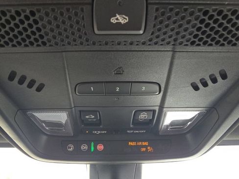 Used 2025 Cadillac XT5 Premium Luxury w/ Technology Package FWD image 43