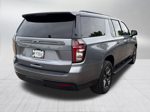 Used 2022 Chevrolet Suburban Z71 w/ Off-Road Capability Package AWD/4WD image 7