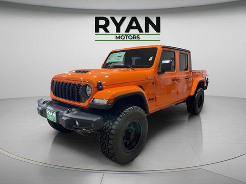 New 2025 Jeep Gladiator Sport AWD/4WD image 7