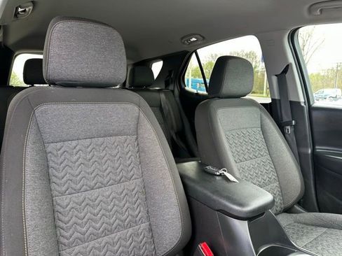 Used 2024 Chevrolet Equinox LT w/ LPO, Floor Liner Package AWD/4WD image 8
