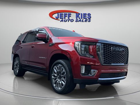 Used 2024 GMC Yukon Denali Ultimate image 2