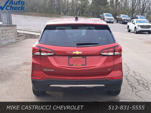 Used 2023 Chevrolet Equinox LT image 4