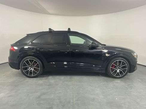 Used 2019 Audi Q8 Prestige image 4