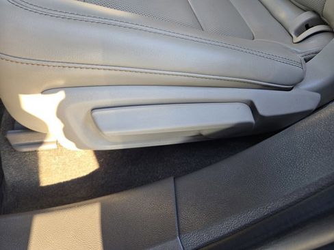 Used 2022 Lincoln Corsair AWD w/ Equipment Group 101A image 33