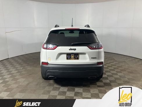 Used 2022 Jeep Cherokee Latitude Lux FWD image 5