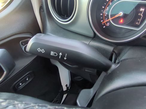 Certified 2021 Jeep Gladiator Sport AWD/4WD image 26