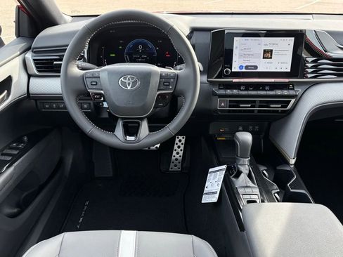 New 2026 Toyota Camry SE image 8