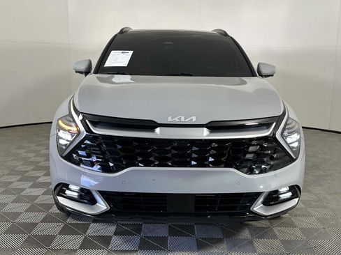 Used 2025 Kia Sportage SX image 3