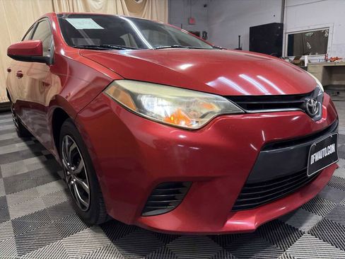 Used 2015 Toyota Corolla LE image 6