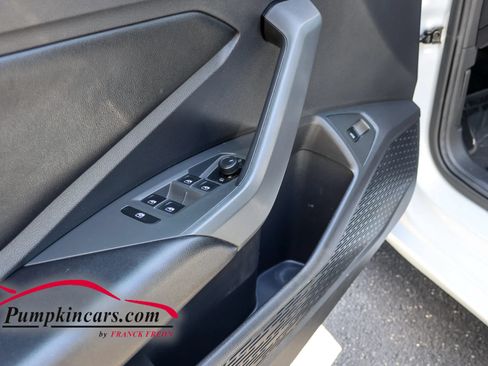 Used 2019 Volkswagen Jetta SE FWD image 15