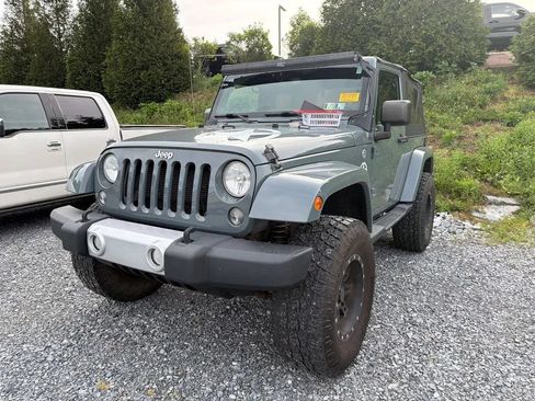 Used 2014 Jeep Wrangler Sahara w/ Connectivity Group AWD/4WD image 1