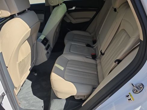 Used 2019 Audi Q5 2.0T Premium w/ Convenience Package AWD/4WD image 22