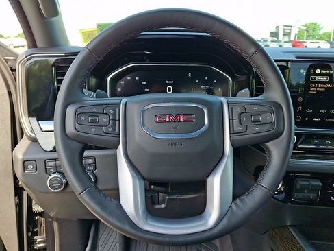 Used 2025 GMC Sierra 1500 Elevation AWD/4WD image 21