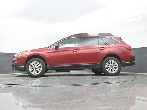 Used 2017 Subaru Outback 2.5i Premium AWD/4WD image 55