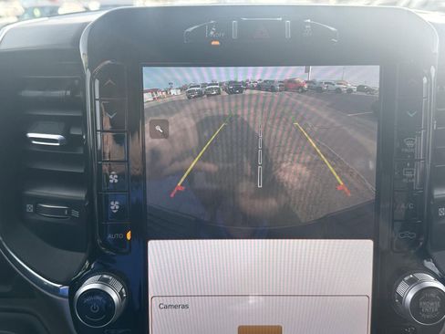 Used 2024 RAM 2500 Laramie w/ Safety Group image 32