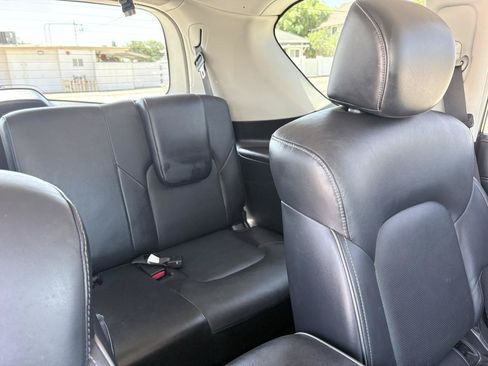 Used 2019 INFINITI QX80 Luxe RWD image 19