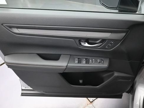 Used 2025 Honda CR-V Sport-L image 25