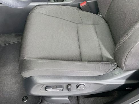 Used 2025 Honda CR-V EX image 24