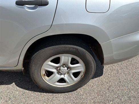 Used 2011 Toyota RAV4 4WD w/ Base L4 Extra Value Pkg image 7
