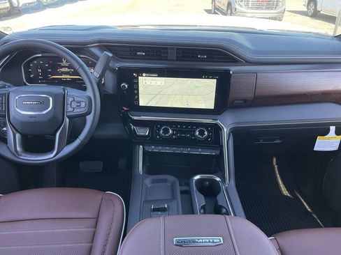 New 2026 GMC Sierra 2500 Denali Ultimate image 21