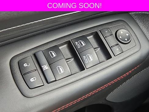 Used 2024 Dodge Durango GT image 31