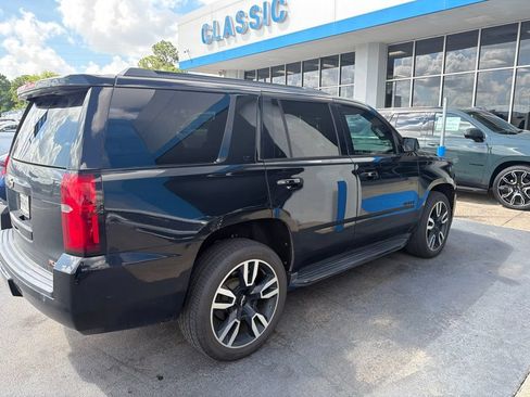 Used 2020 Chevrolet Tahoe LT w/ RST Edition RWD image 5