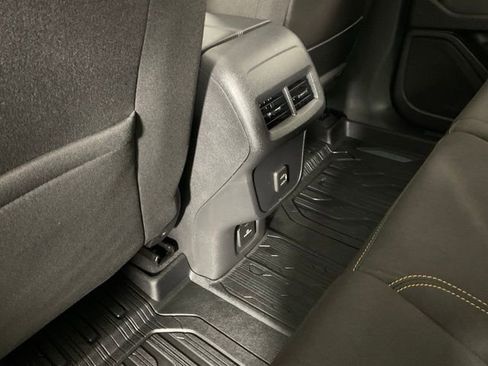 Used 2020 GMC Terrain SLE w/ Driver Convenience Package image 18