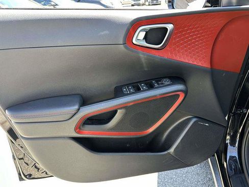 Used 2023 Kia Soul GT-Line w/ GT-Line Technology Package FWD image 18