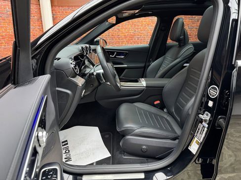 Certified 2025 Mercedes-Benz GLC 300 4MATIC image 23