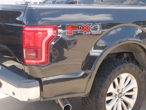 Used 2015 Ford F150 Lariat w/ Equipment Group 501A Mid AWD/4WD image 11