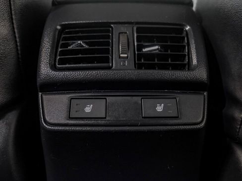 Used 2017 Subaru Outback 3.6R Limited AWD/4WD image 35