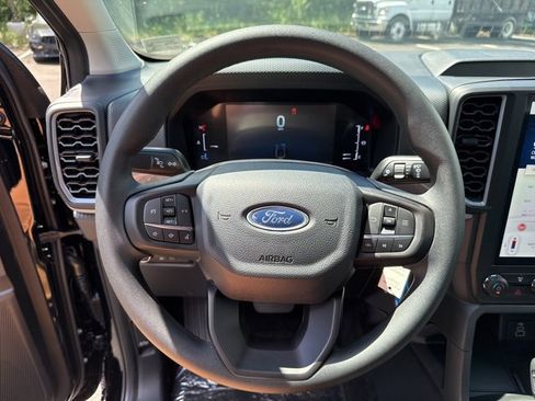 New 2025 Ford Ranger XL image 13