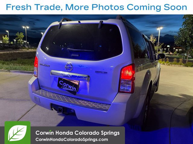 Used 2012 Nissan Pathfinder Silver AWD/4WD image 7