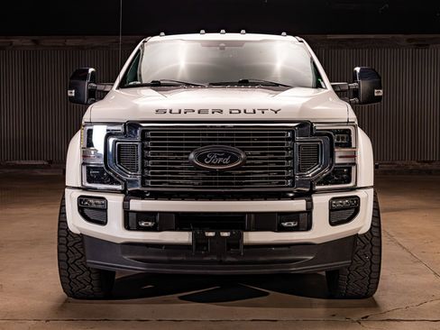 Used 2020 Ford F450 Platinum w/ FX4 Off-Road Package image 2