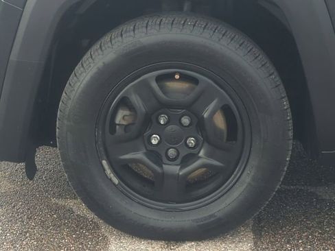 Used 2020 Jeep Renegade Sport FWD image 10