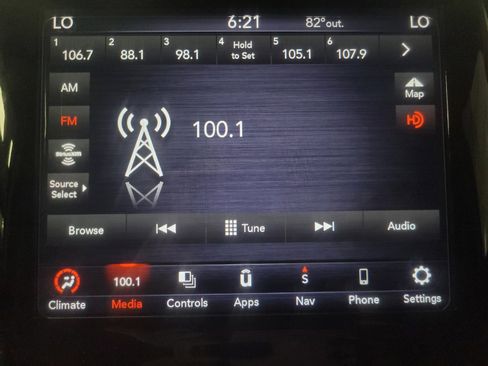 Used 2020 RAM 1500 Big Horn AWD/4WD image 25