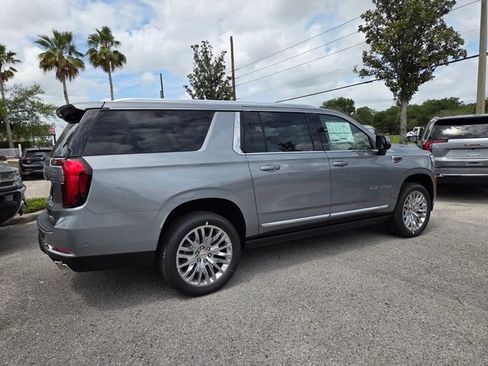 New 2026 GMC Yukon XL Denali w/ Sun & Power Step Package AWD/4WD image 14