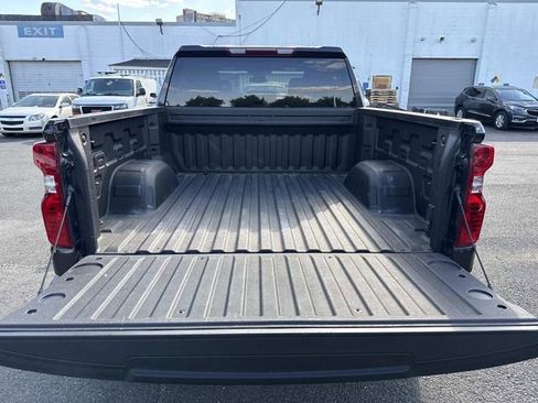 Used 2022 Chevrolet Silverado 1500 LT AWD/4WD image 15
