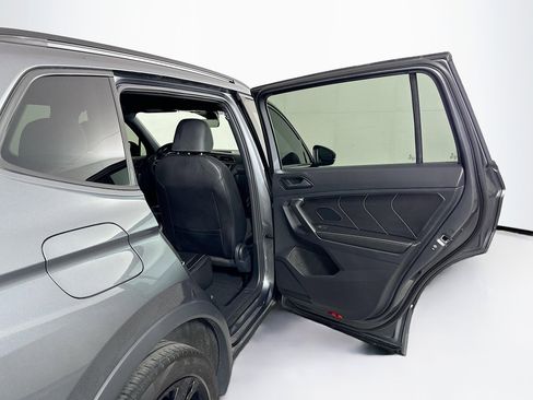 Used 2023 Volkswagen Tiguan SE R-Line AWD/4WD image 29