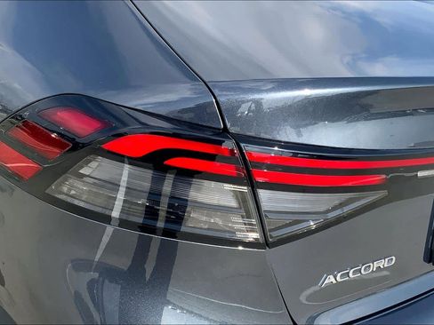 Used 2023 Honda Accord Touring image 28