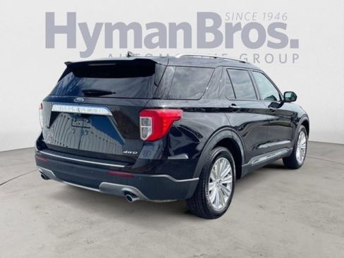 Used 2021 Ford Explorer Limited w/ Equipment Group 301A image 7