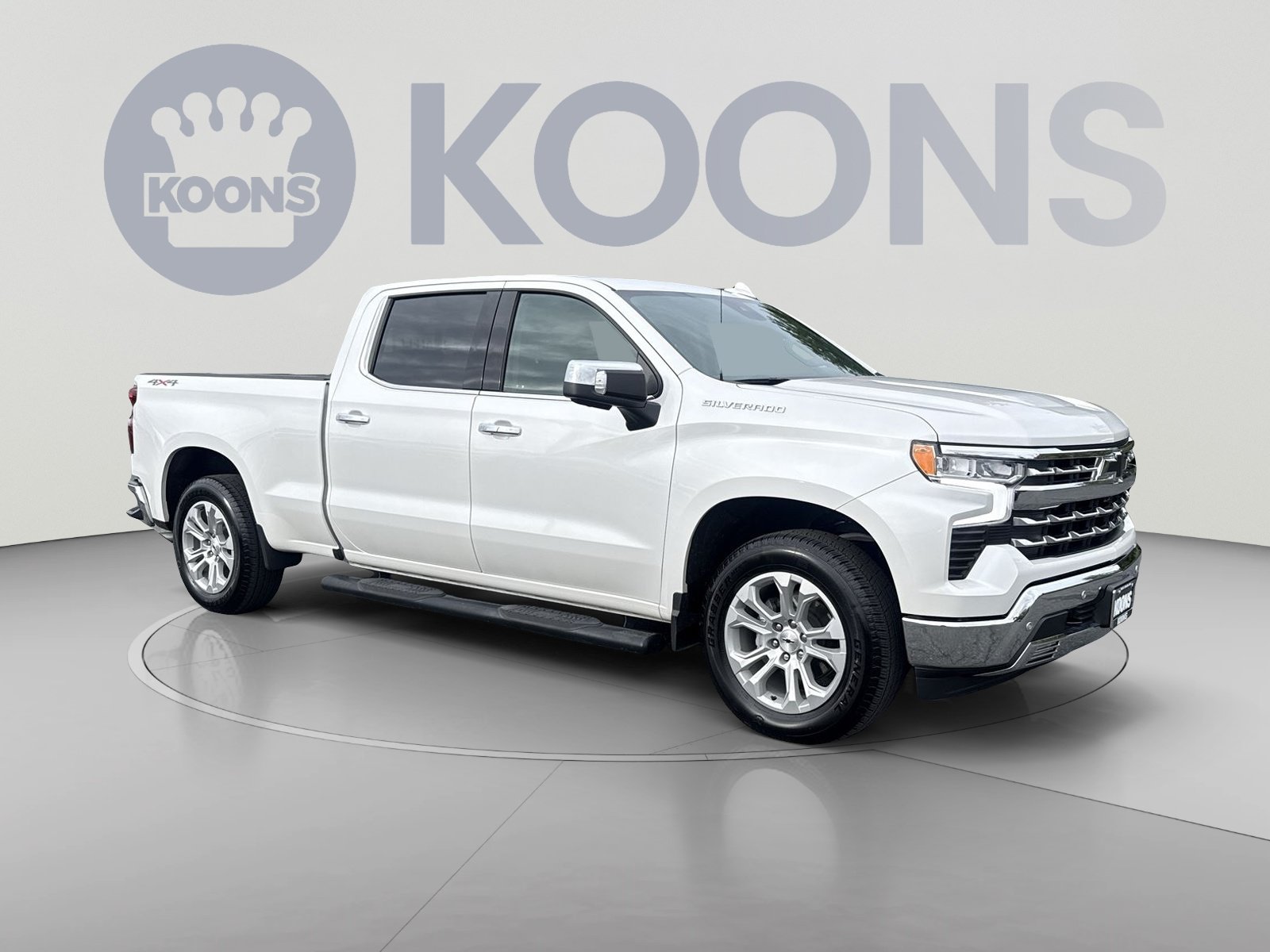 Used 2025 Chevrolet Silverado 1500 LTZ w/ LTZ Premium Package AWD/4WD image 2