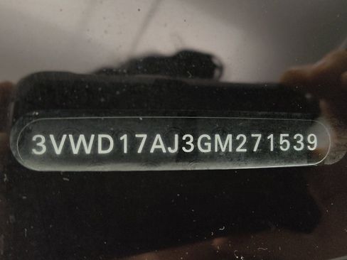 Used 2016 Volkswagen Jetta Sport image 33