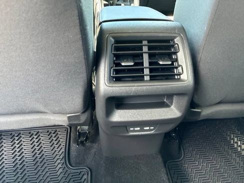 Certified 2025 Volkswagen Tiguan S AWD/4WD image 16