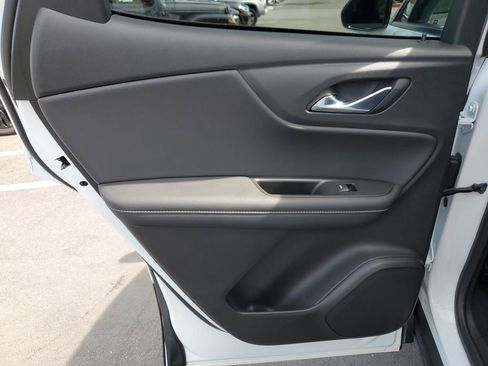 Used 2024 Chevrolet Blazer LT image 14