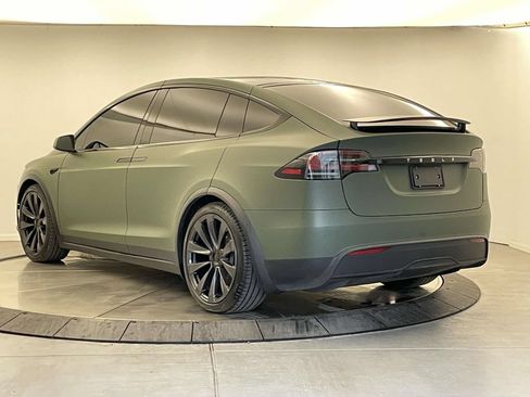 Used 2025 Tesla Model X AWD/4WD image 3