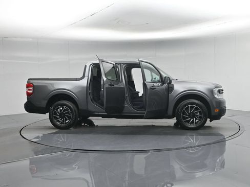 Used 2023 Ford Maverick XL FWD image 4