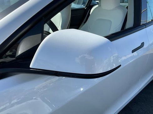 Used 2023 Tesla Model 3 Standard Range image 89