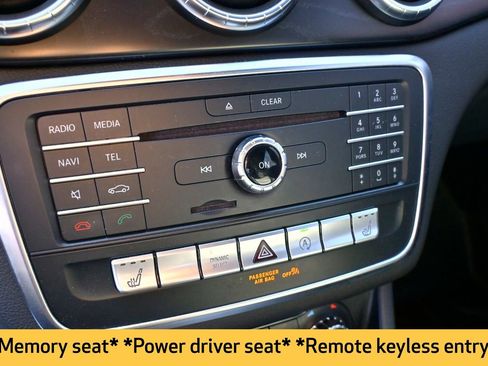 Used 2017 Mercedes-Benz CLA 250 4MATIC image 8